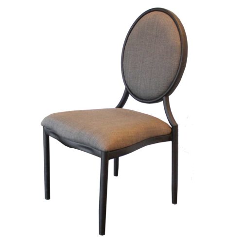 chaise-de-banquet-contemporaine